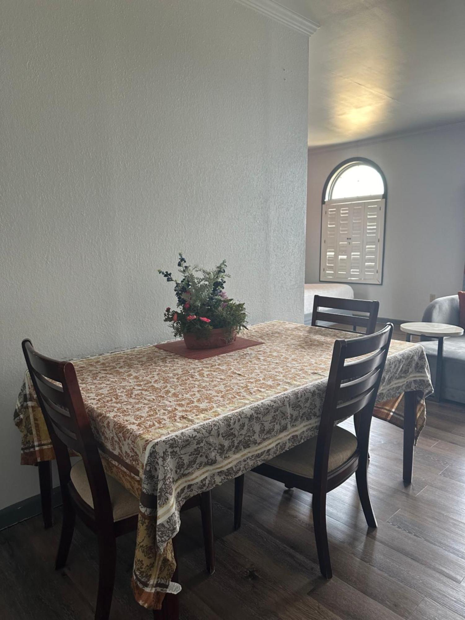 Inn At Mountainview Greensburg Esterno foto